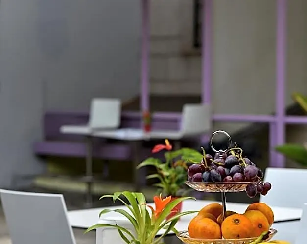 Bella Hotel